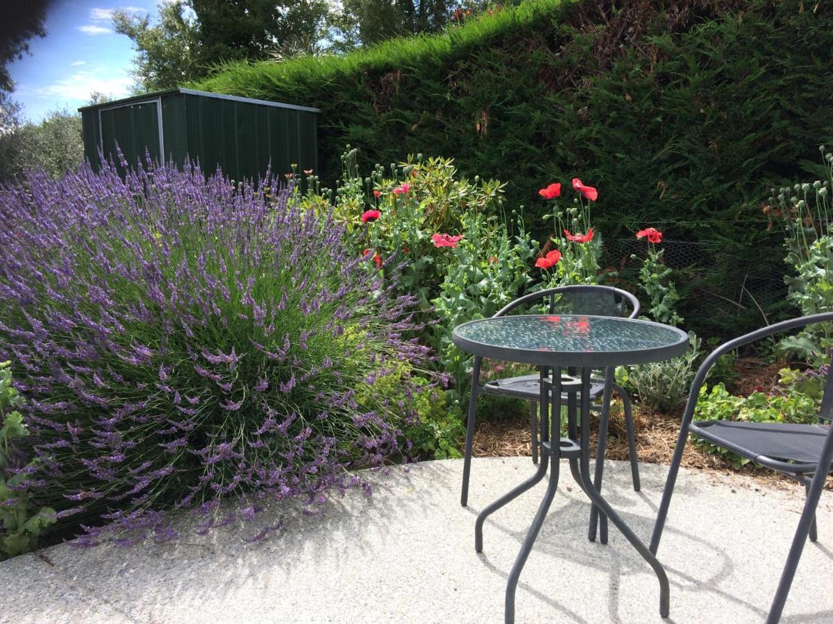 Art Glass Studio Wanaka Exterior photo